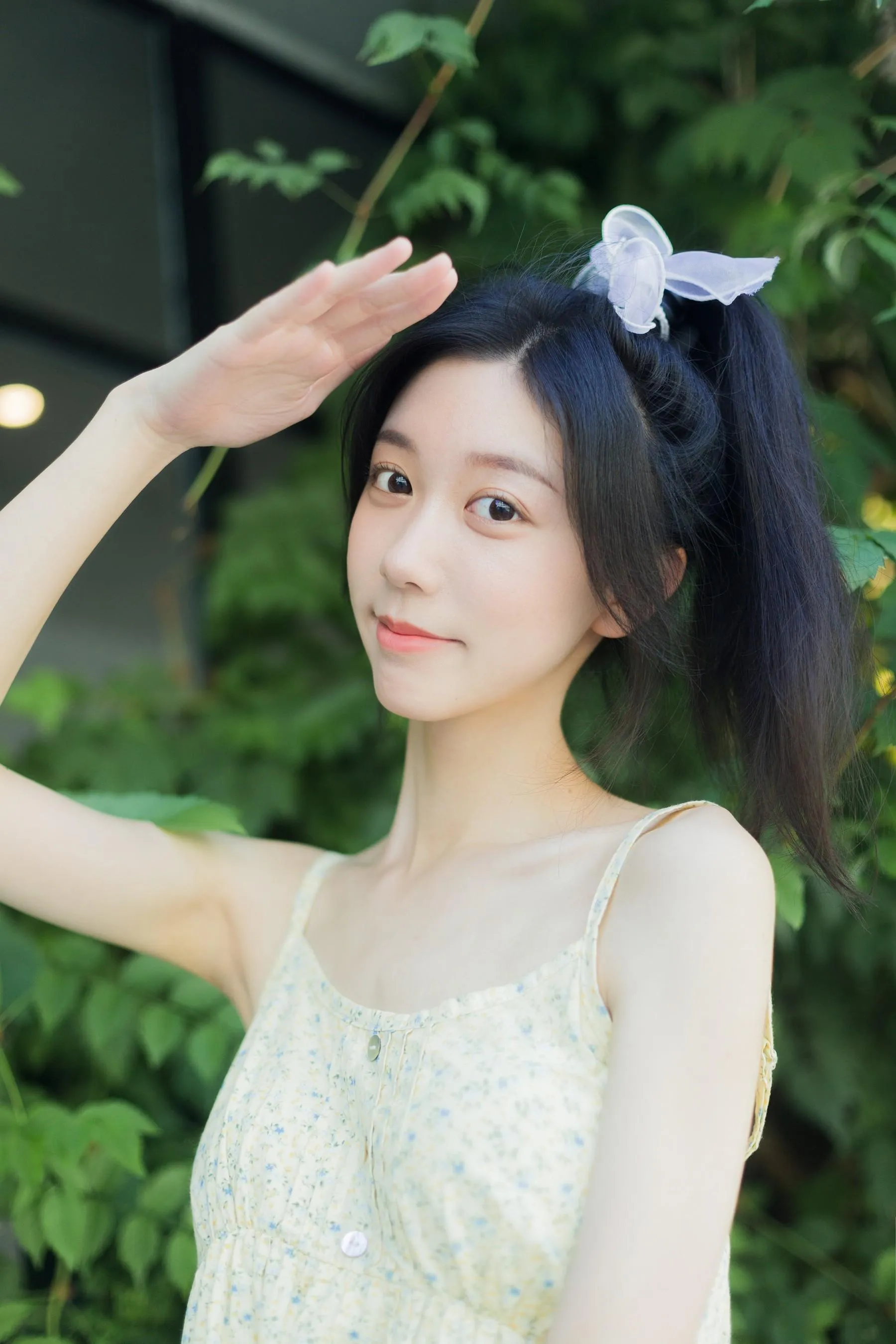 [YITUYU艺图语]2022.08.18 夏日凌霄 饲猫少女- [33P]插图